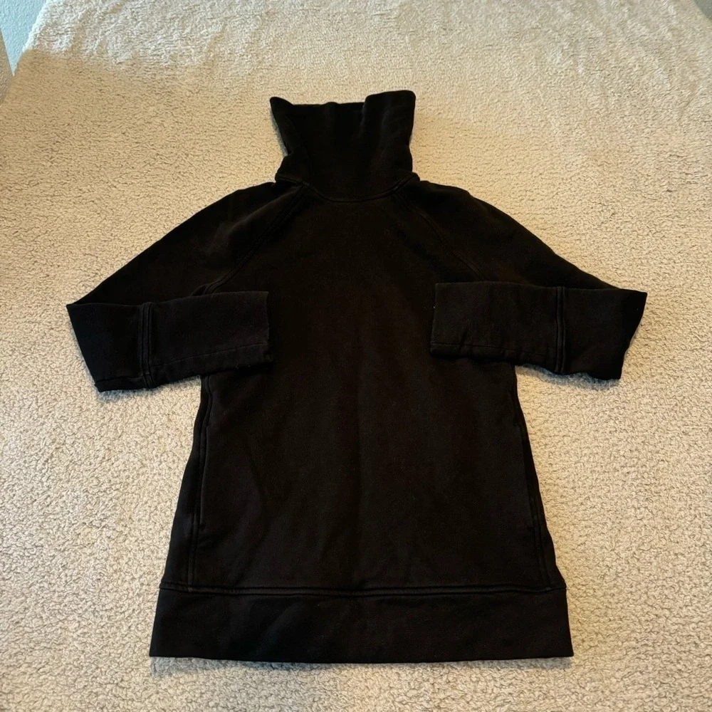 Lululemon To You Tunic Black Size 4